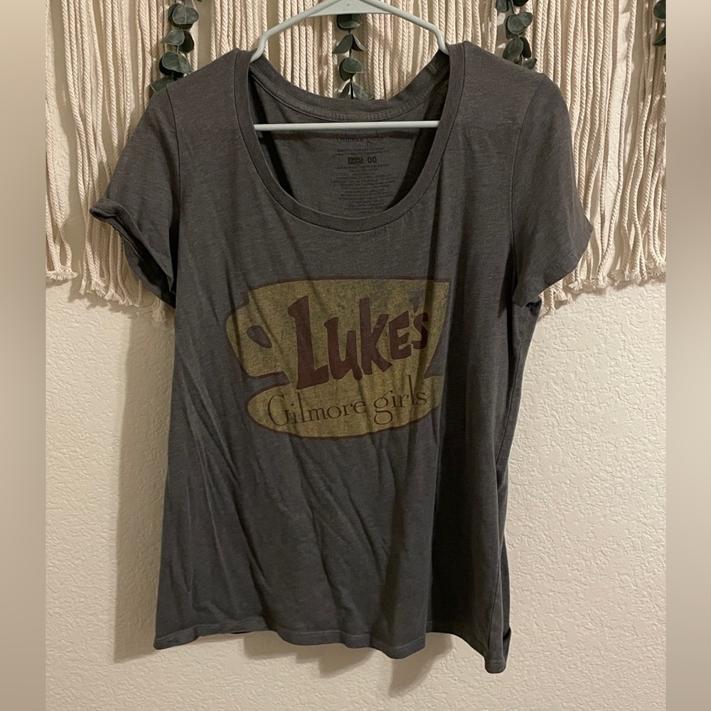 gilmore girls “luke’s” shirt
